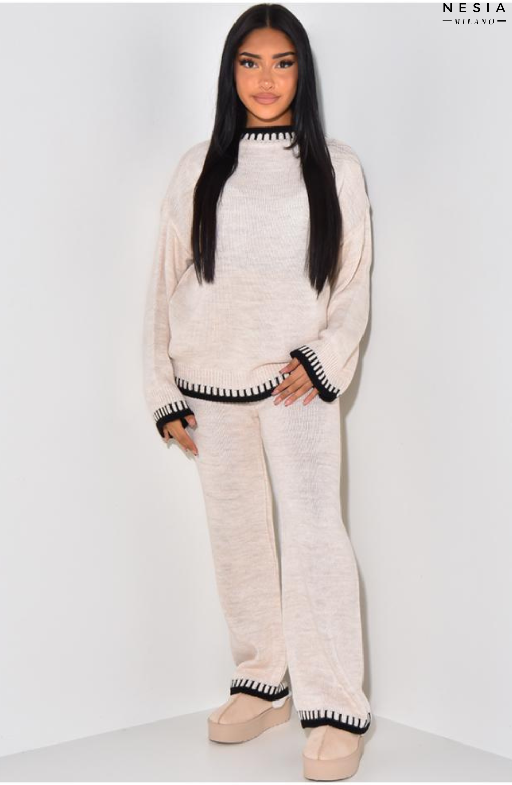 Wollset mit bestickten Kanten von Nesia